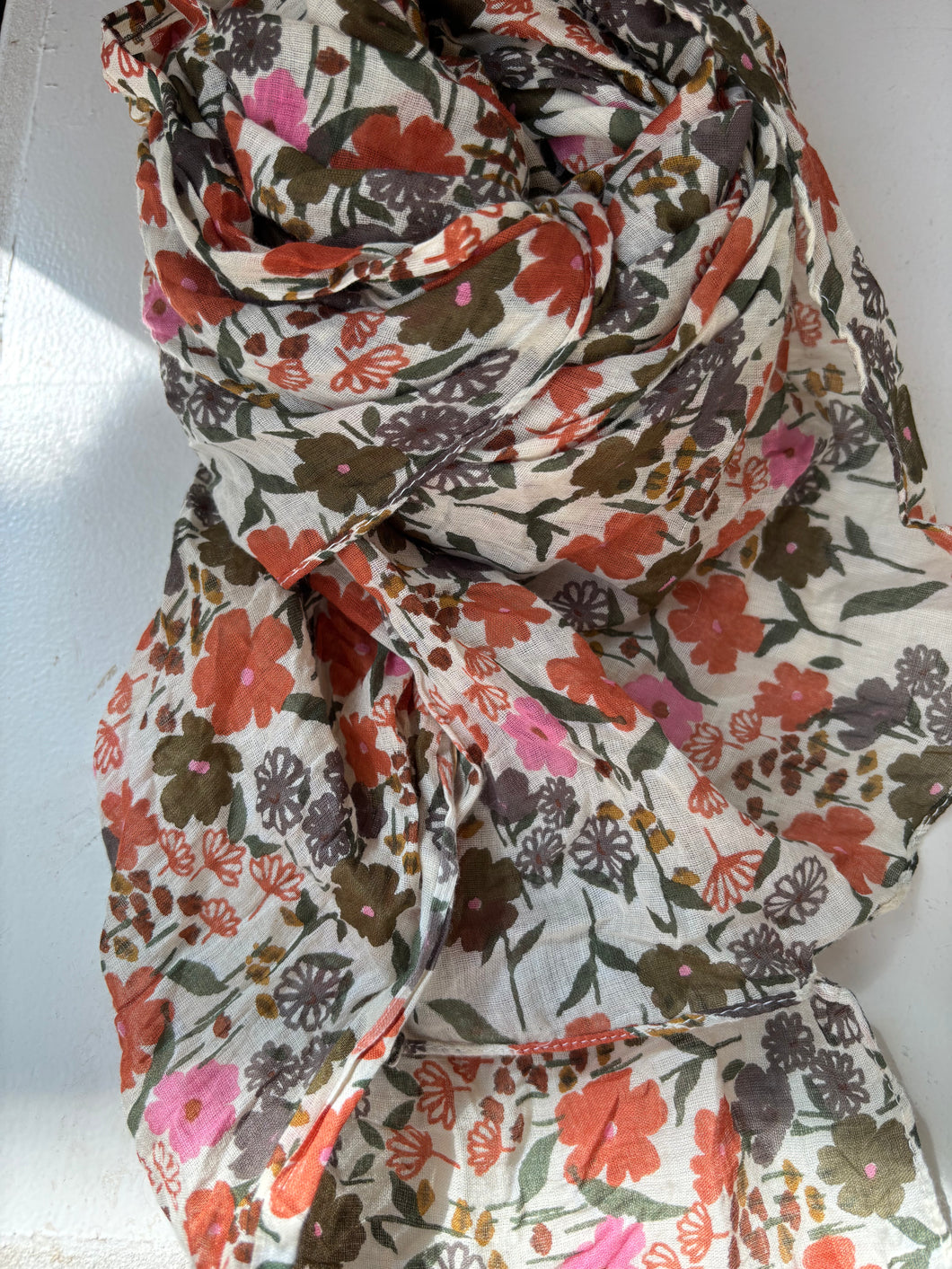 Floral print scarf