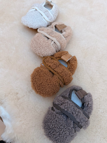 MAMAPAPA - fluffy baby shoes