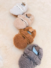 MAMAPAPA - fluffy baby shoes