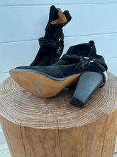 Isabel Marant suede black boots