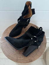 Isabel Marant suede black boots