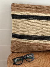 Pouch charcoal/beige/cream