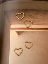 heart earring