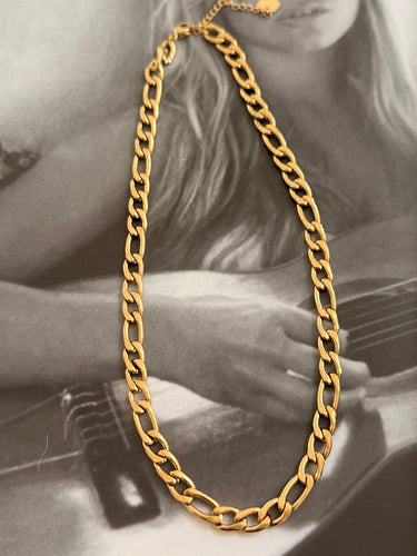 Thick chain  necklace