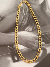 Thick chain  necklace