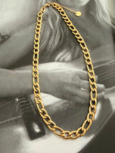 Thick chain  necklace