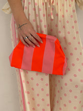 stripes clutch