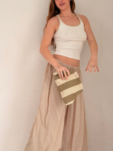 stripes clutch