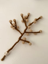 felt mini branch