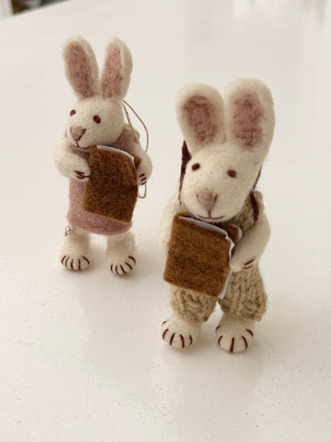 Rabbit Inca and Leonie