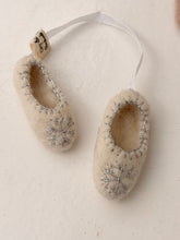 Ballerina pink or off white