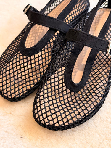 mesh black ballet flat