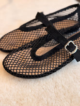 mesh black ballet flat