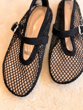mesh black ballet flat