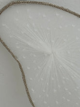 wings white mesh