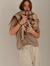 mamapapa - printed checker beige scarf