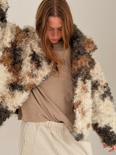 mamapapa - long sleeve faux fur vest