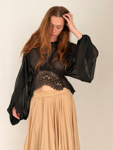 Mamapapa black blouse