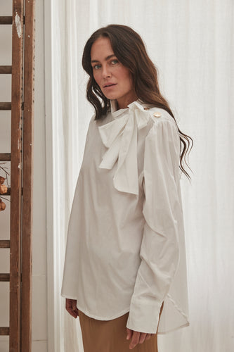 Greg bow blouse