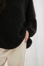 mamapapa Will black sweater