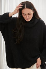 mamapapa Will black sweater