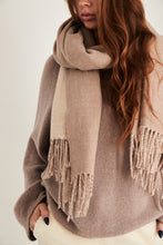 Large winter scarf with fringe