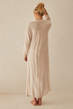 Sandy linen kaftan