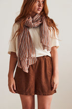 scarf stripe caramel, white, black