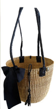 Hand woven basket black with handle
