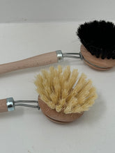 dish brush