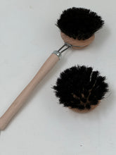 dish brush