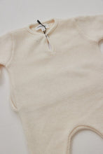 Pequeno - baby onesie cream