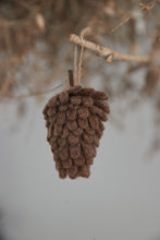 woolen dark brown  pinecone ornement