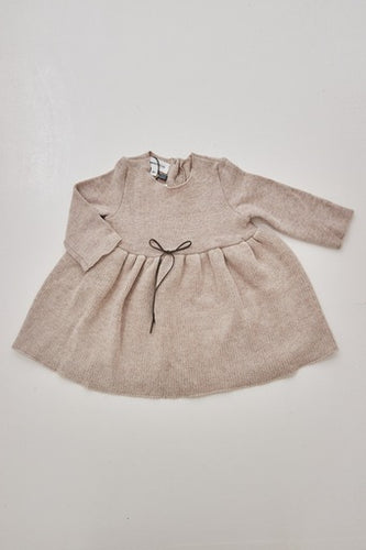 Pequeno baby soft knit dress beige