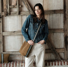 Libeco - Miles crossbody oak bag