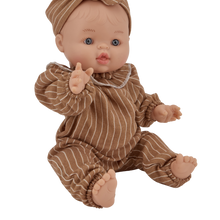 Doll outfit