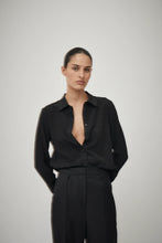 Beare park Slimline silk blouse