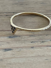 Thin triangle black ring