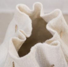 storage basket pompoms in naturel