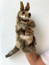 Hansa puppet Kangaroo