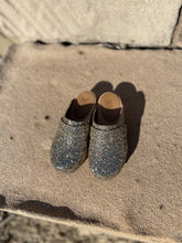 kid s glitter gold clogs  de