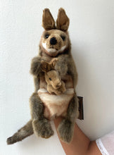 Hansa puppet Kangaroo