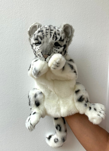 Hansa puppet Snow leopard