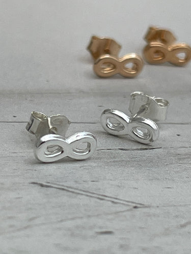 Infinity small earrings