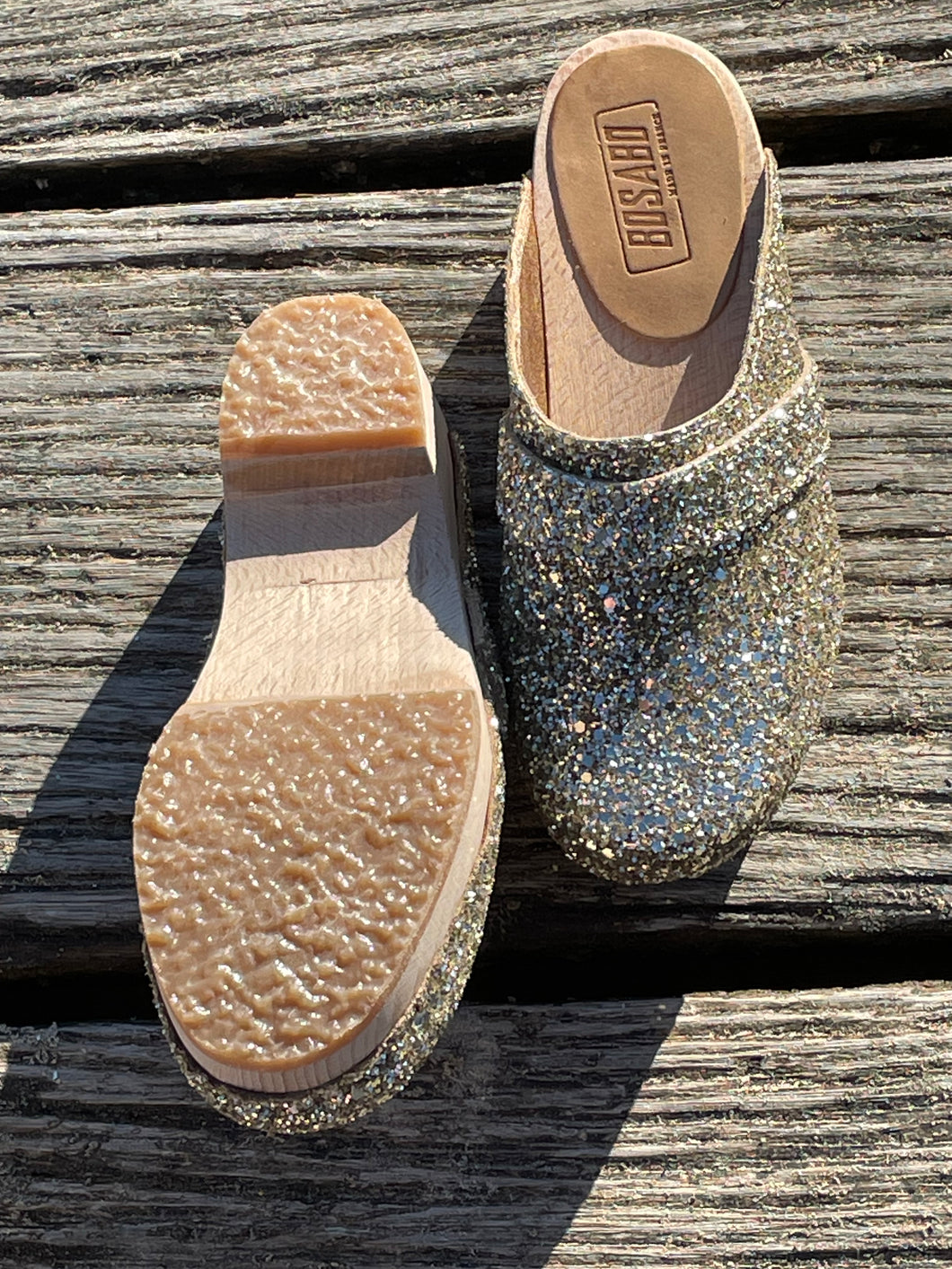 Bosabo hot sale glitter clogs